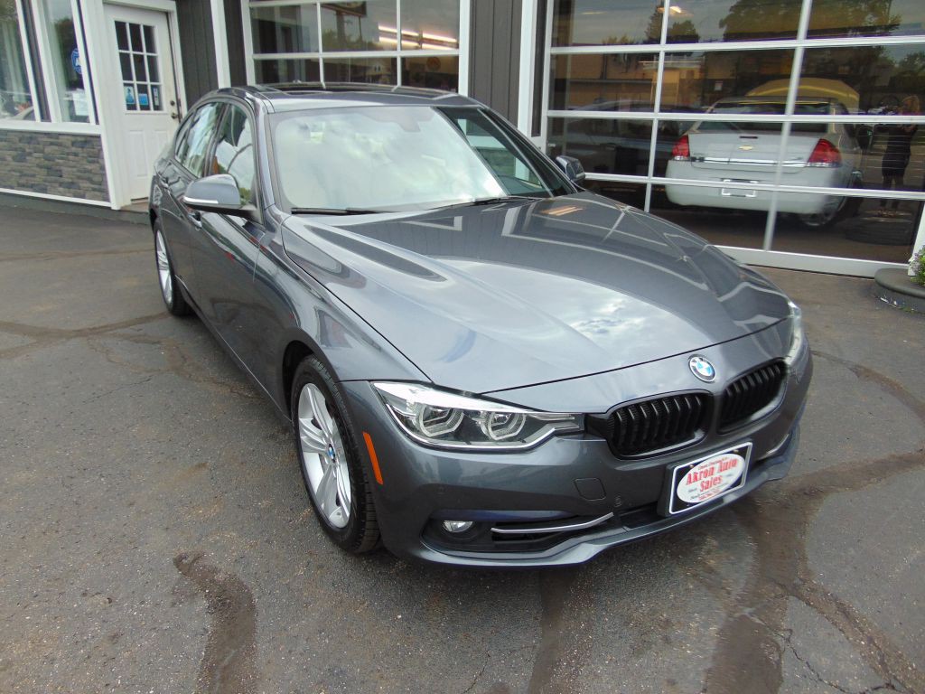 2016 BMW 3 Series Image 6