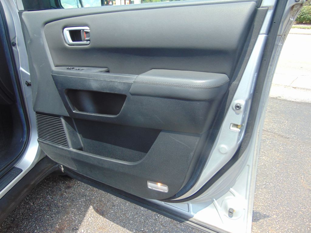 2011 Honda Pilot Image 28