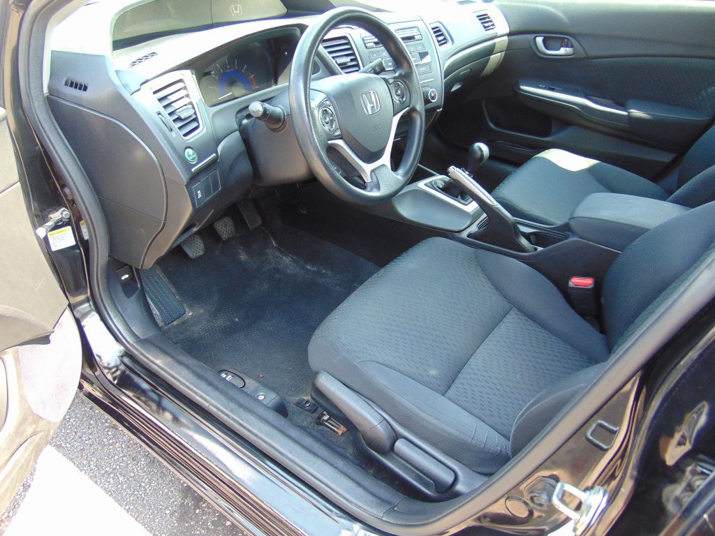 2015 Honda Civic Image 2