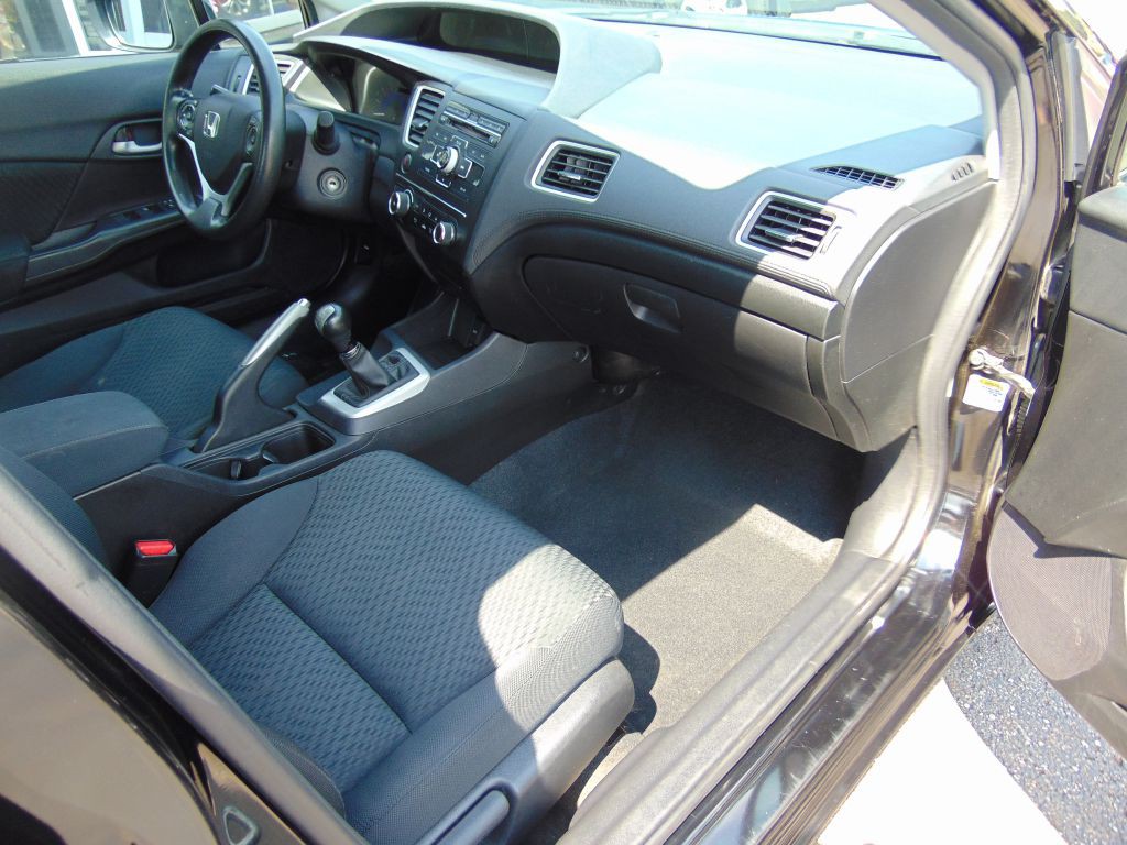 2015 Honda Civic Image 5