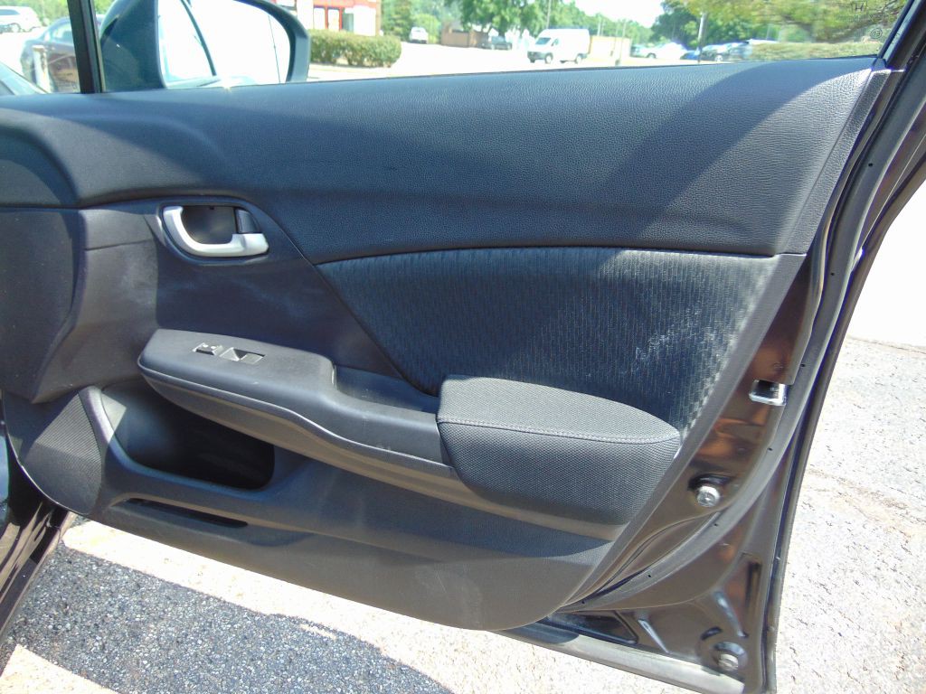 2015 Honda Civic Image 26