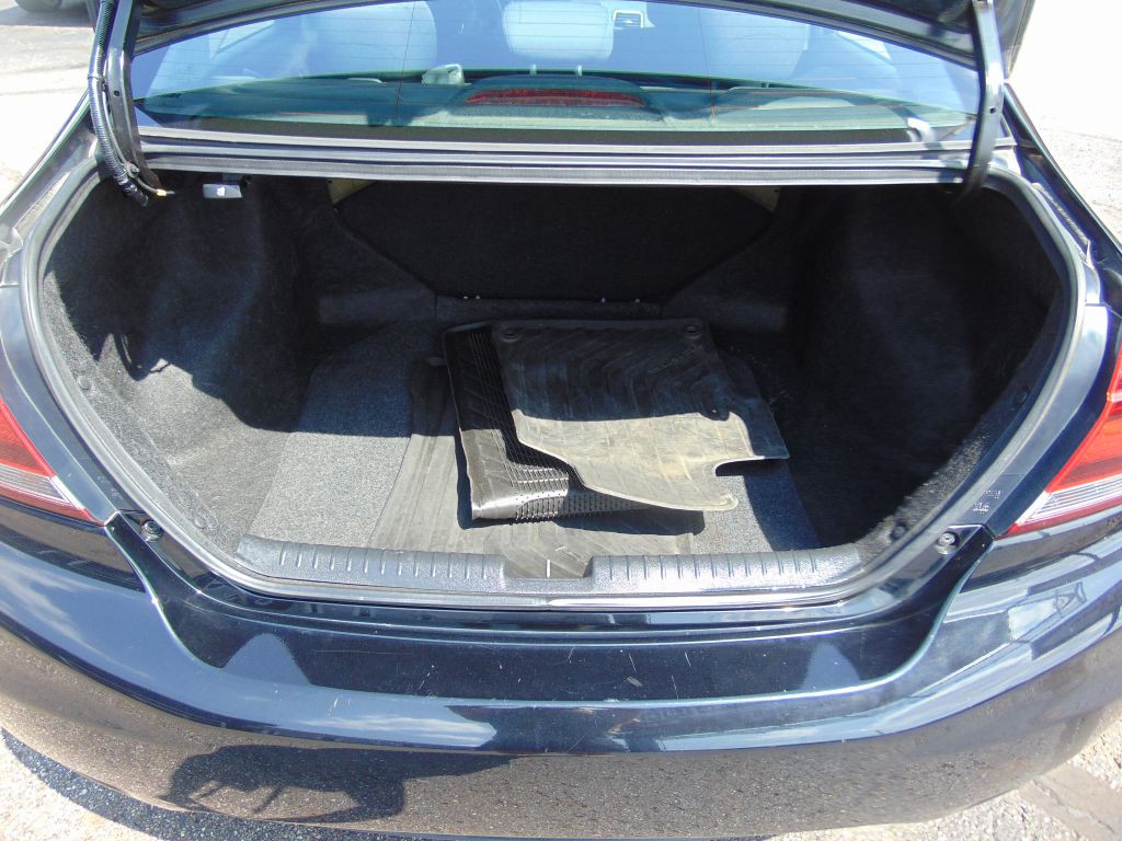 2015 Honda Civic Image 34