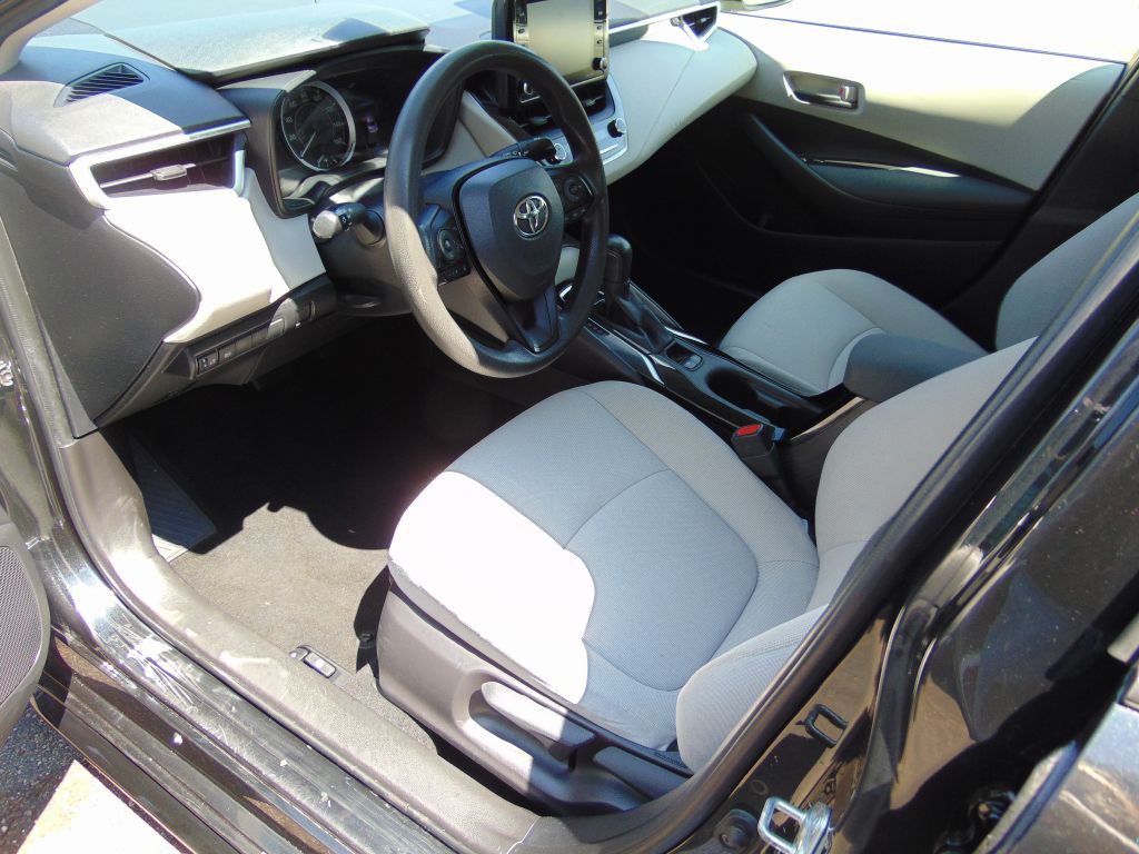 2022 Toyota Corolla Image 2