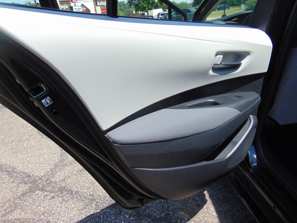 2022 Toyota Corolla Image 24