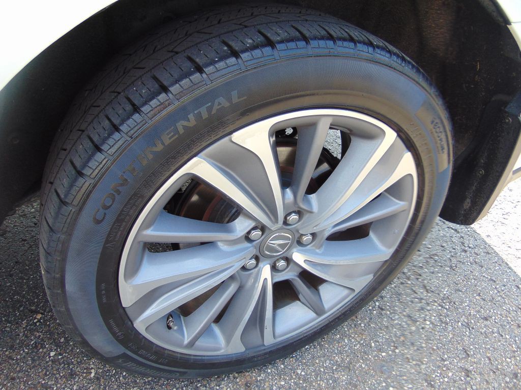 2018 Acura MDX Image 30