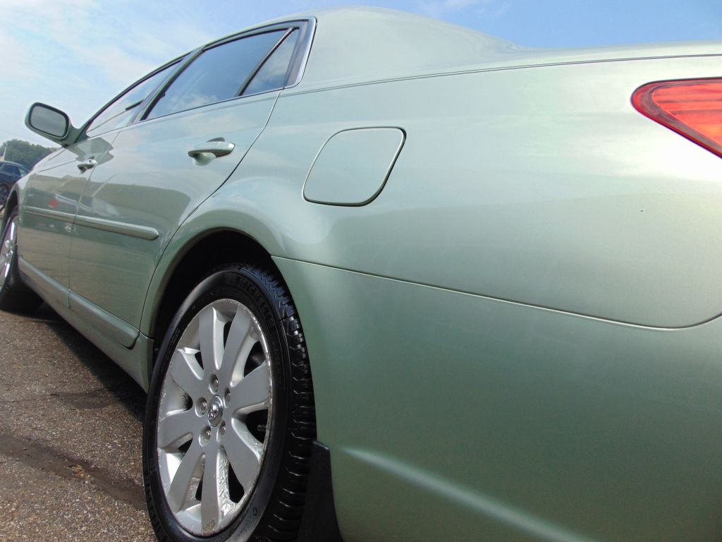 2007 Toyota Avalon Image 16