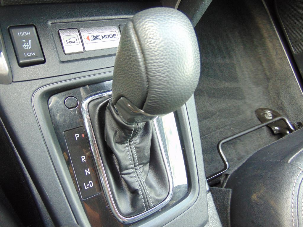 2018 Subaru Forester Image 19
