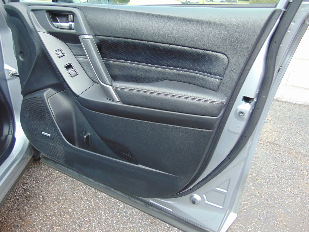 2018 Subaru Forester Image 26