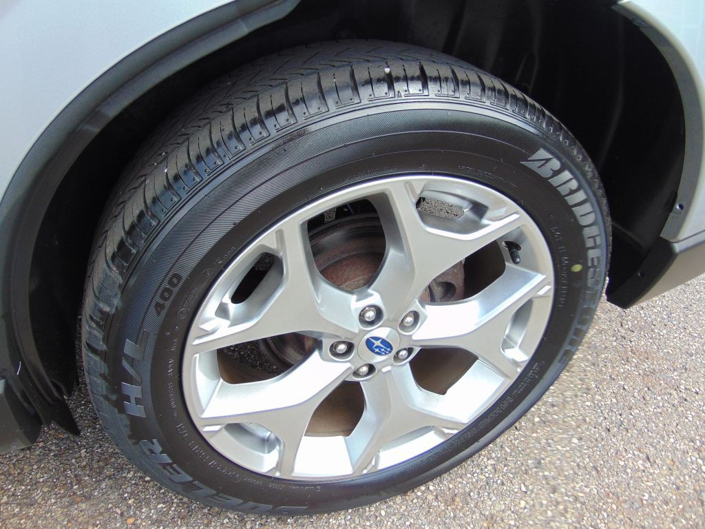 2018 Subaru Forester Image 28