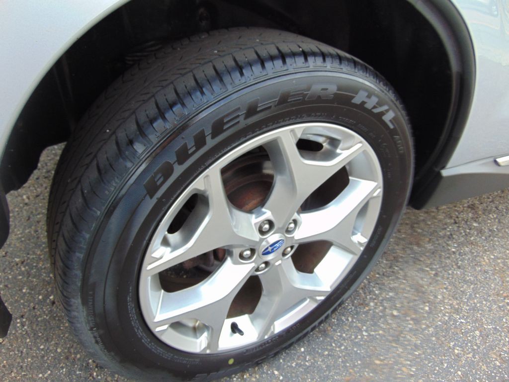 2018 Subaru Forester Image 29