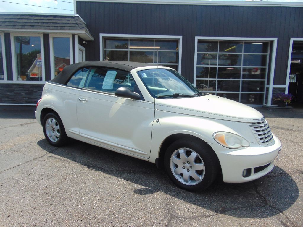 2007 Chrysler PT Cruiser Image 1