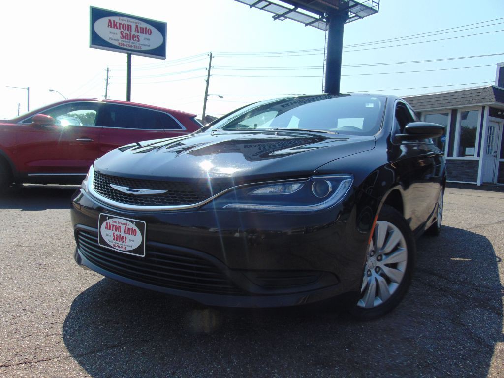 2016 Chrysler 200 Image 31
