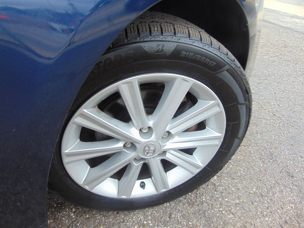 2014 Toyota Camry Image 29