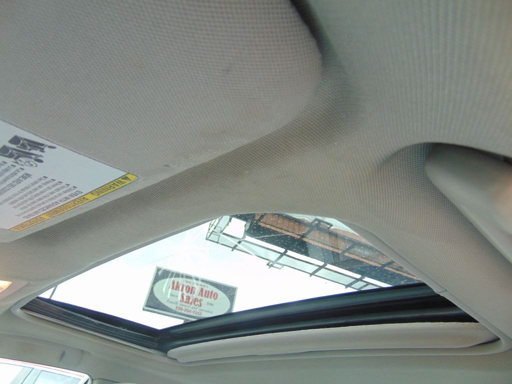 2014 Toyota Camry Image 36