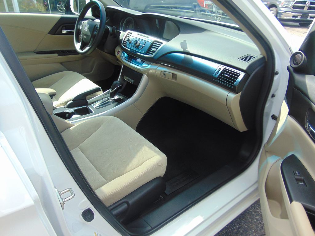 2013 Honda Accord Image 5