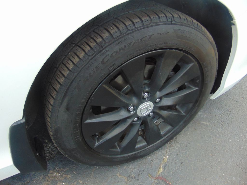 2013 Honda Accord Image 30