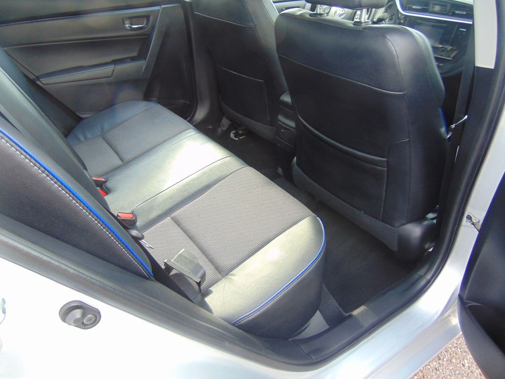2017 Toyota Corolla Image 4