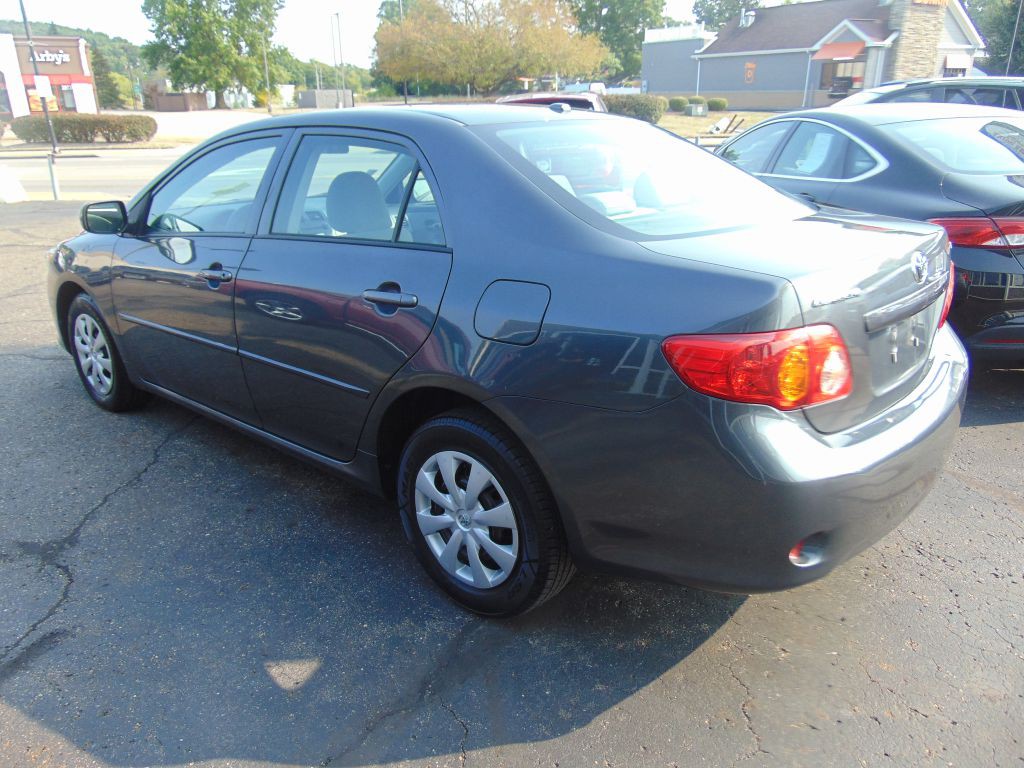 2010 Toyota Corolla Image 7
