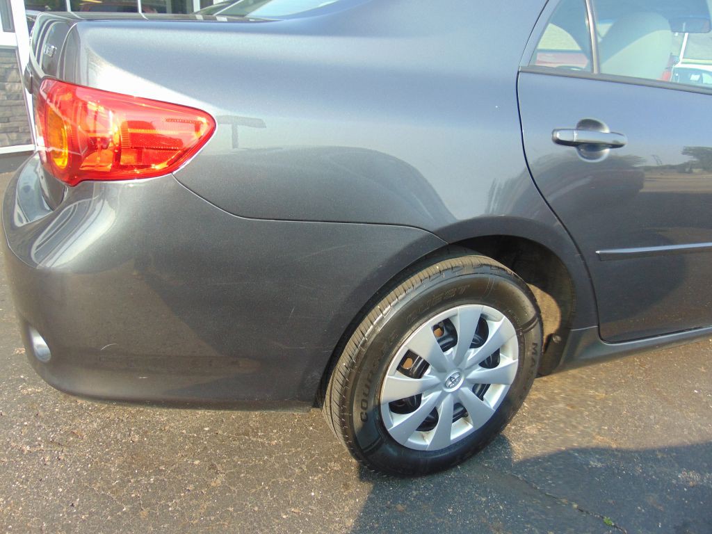2010 Toyota Corolla Image 13