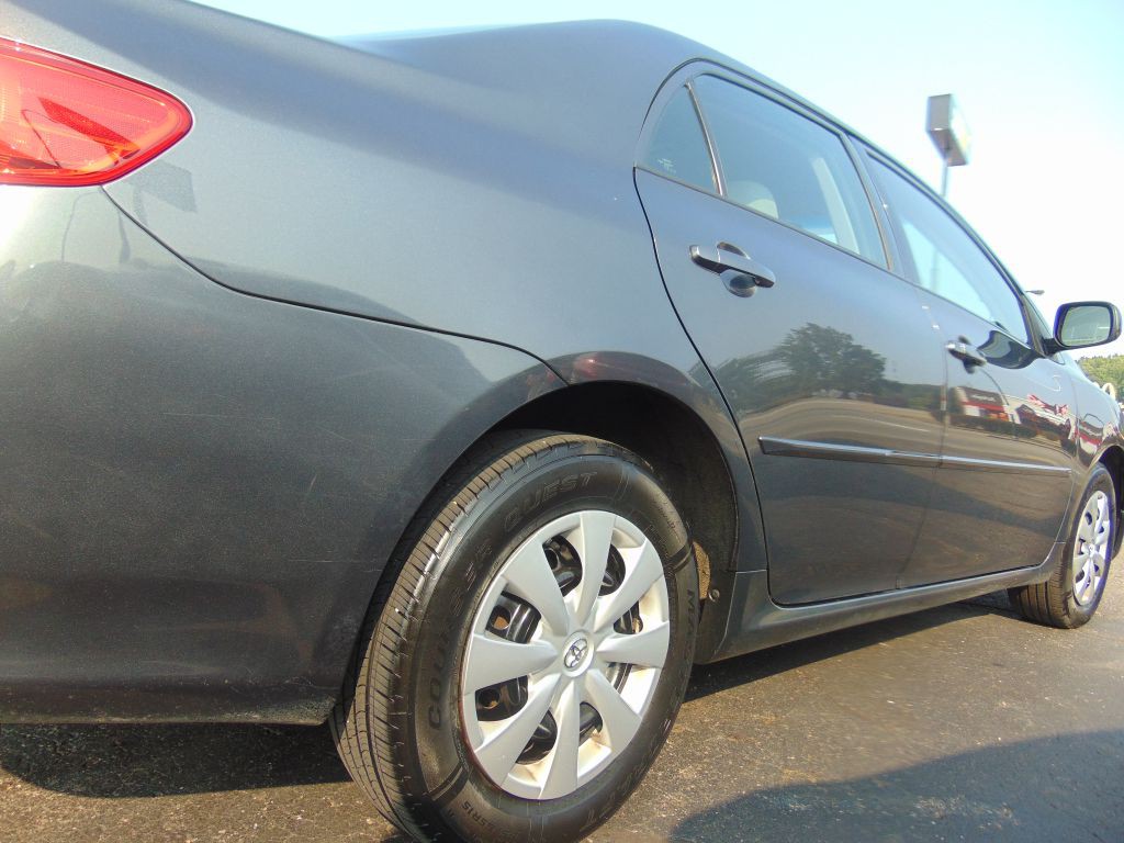 2010 Toyota Corolla Image 14