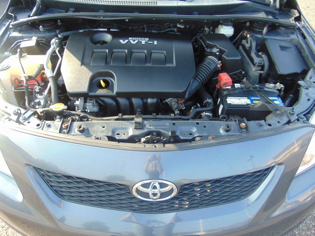 2010 Toyota Corolla Image 30