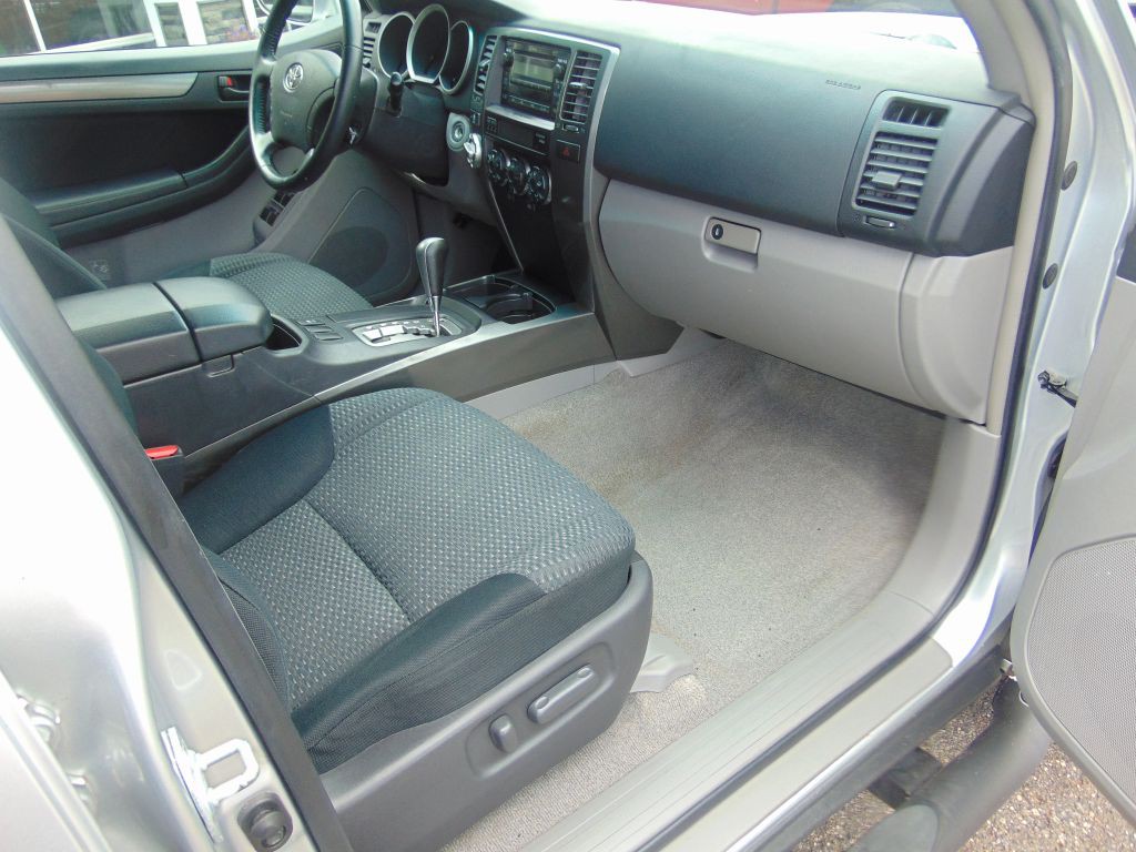 2007 Toyota 4Runner Image 5