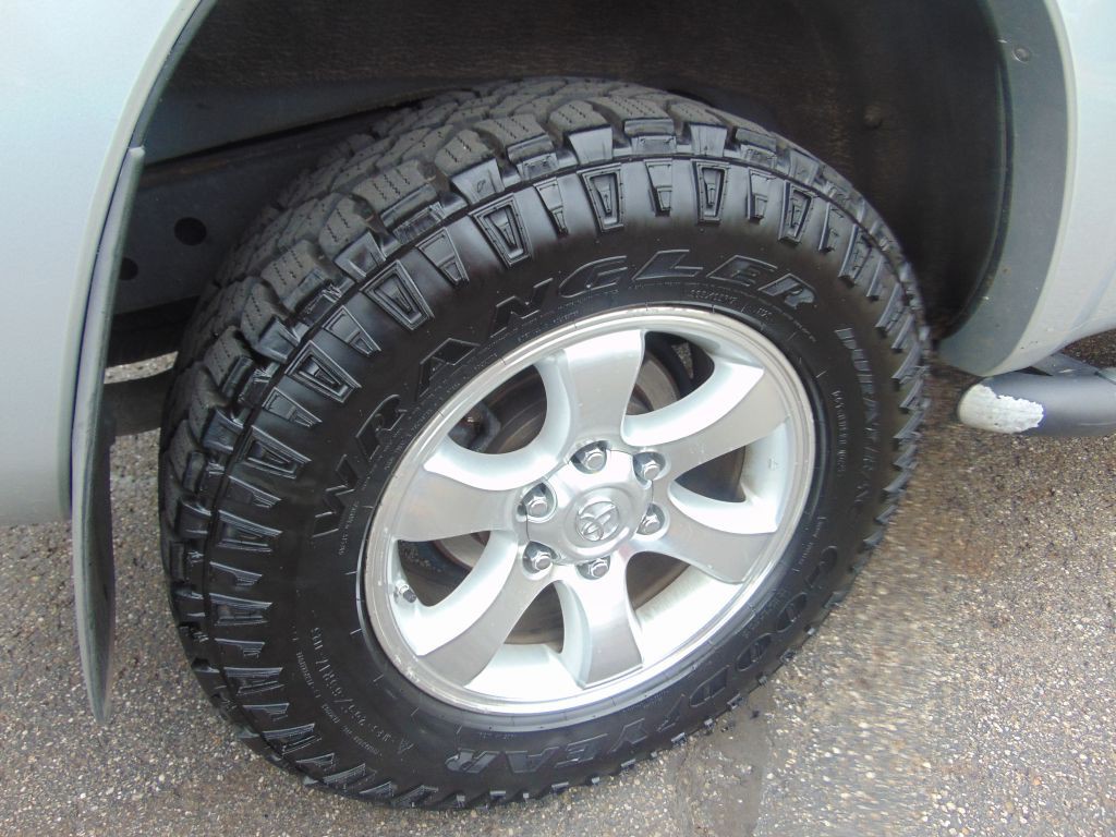 2007 Toyota 4Runner Image 28