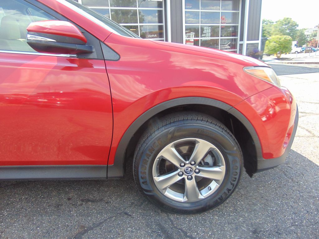 2015 Toyota Rav4 Image 11