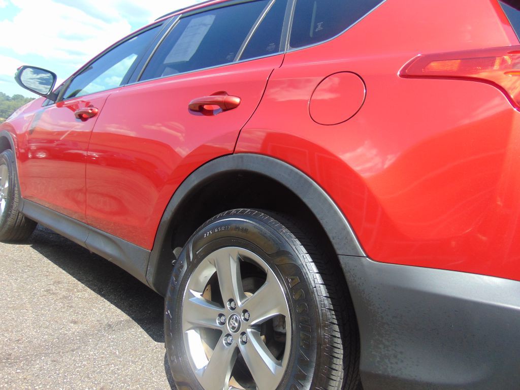 2015 Toyota Rav4 Image 16