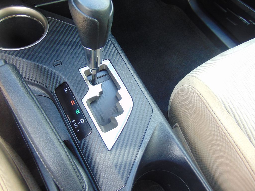 2015 Toyota Rav4 Image 19