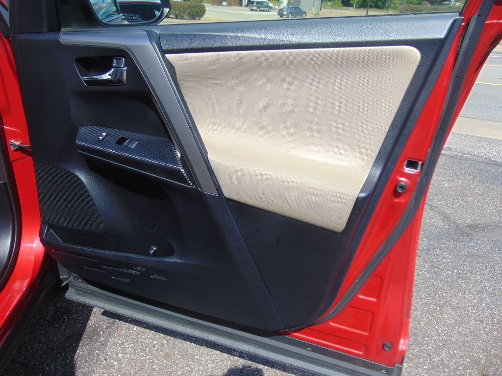 2015 Toyota Rav4 Image 26
