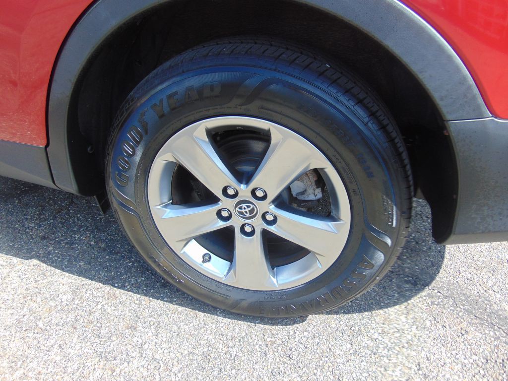 2015 Toyota Rav4 Image 28