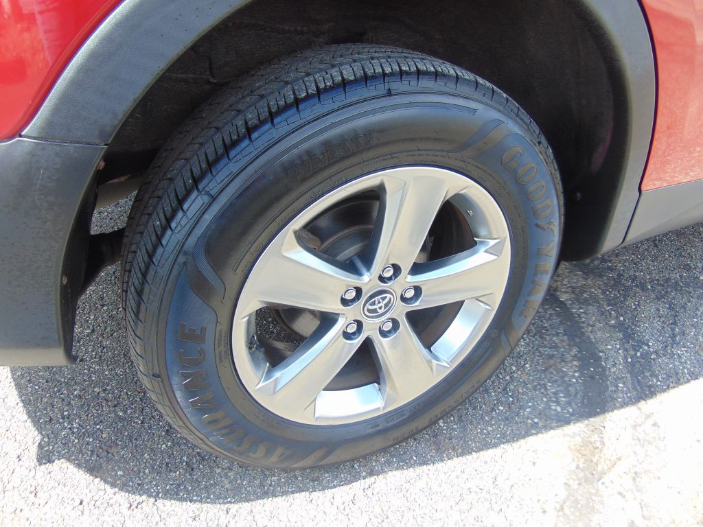 2015 Toyota Rav4 Image 29