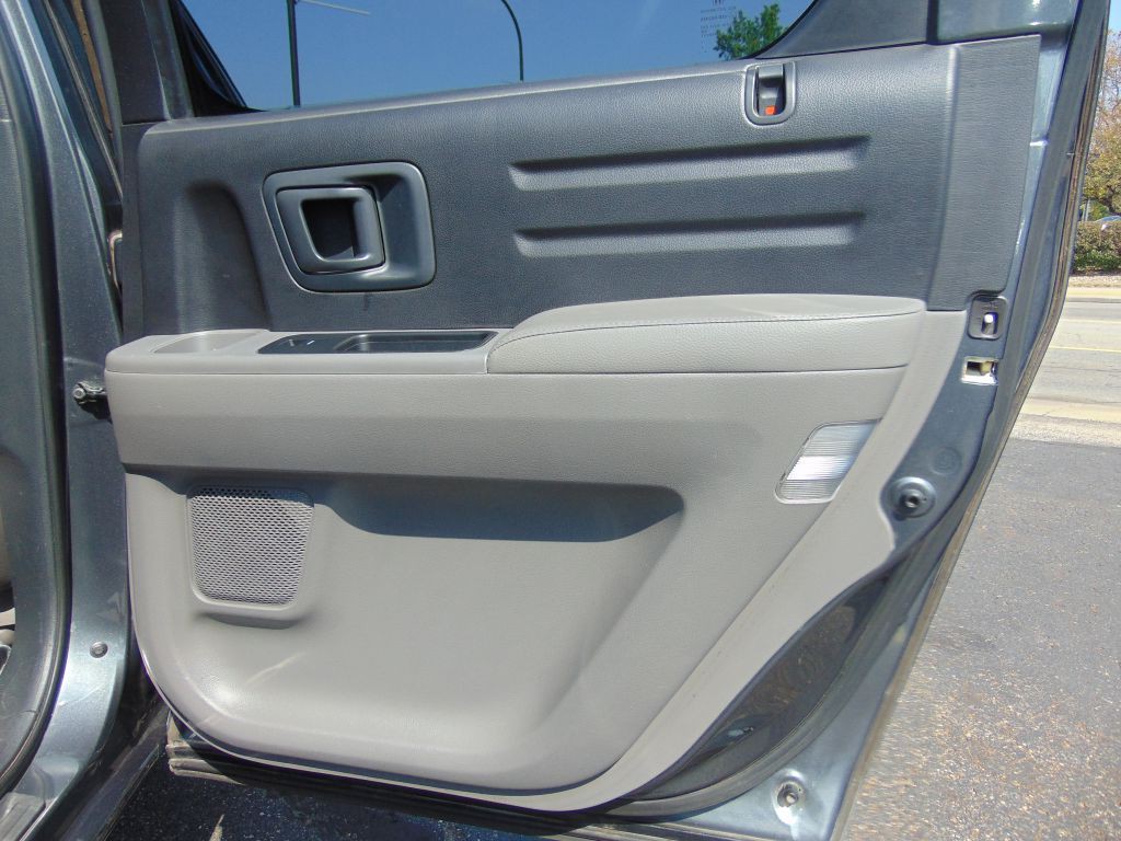 2011 Honda Ridgeline Image 17