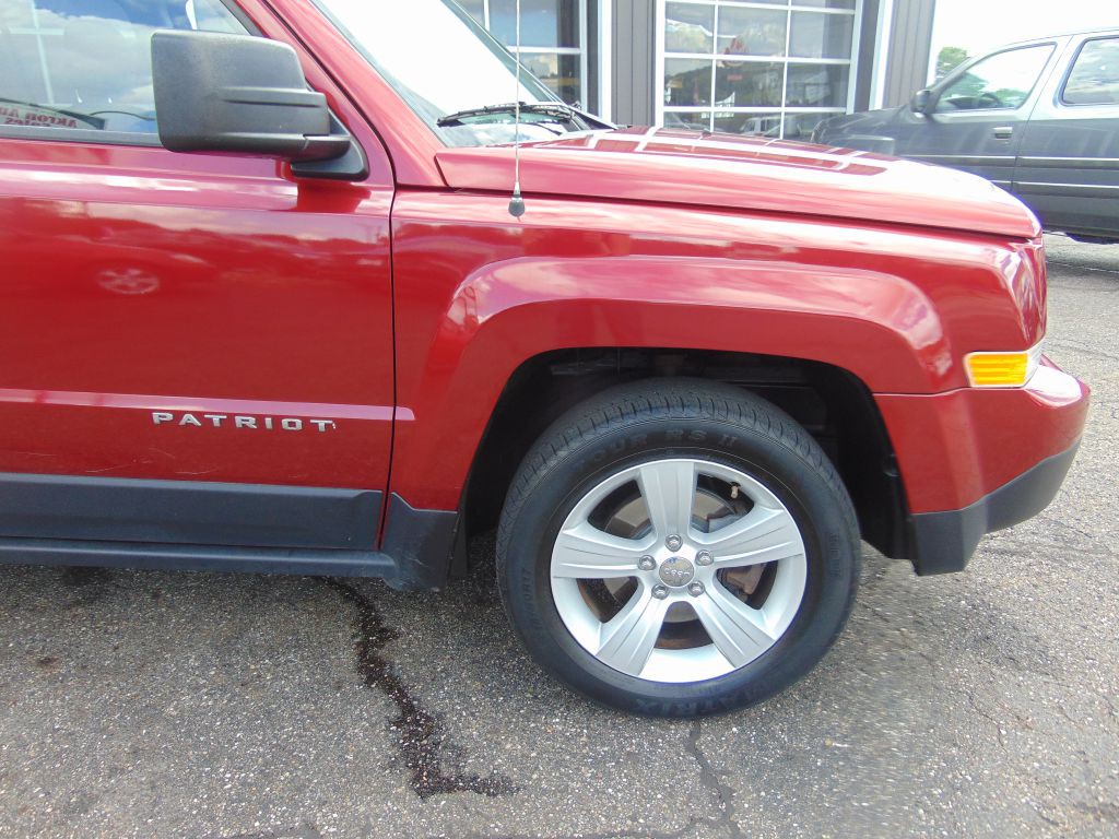 2014 Jeep Patriot Image 10