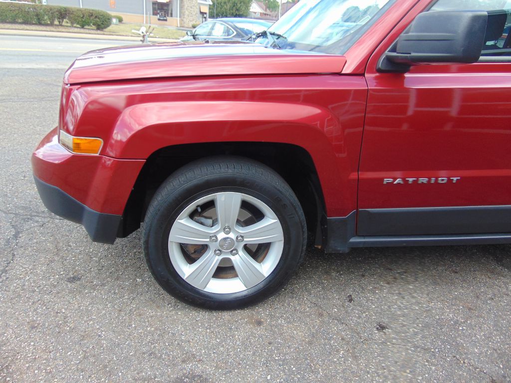 2014 Jeep Patriot Image 11
