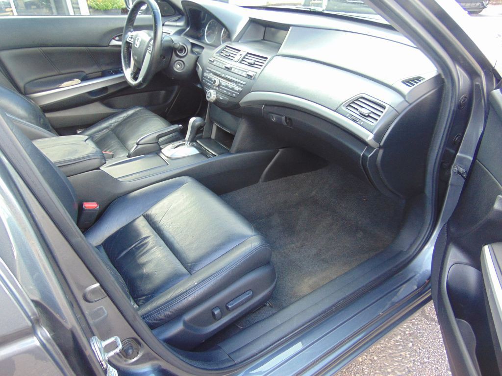 2009 Honda Accord Image 5