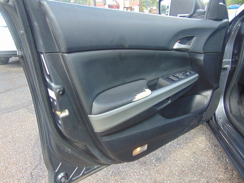 2009 Honda Accord Image 20