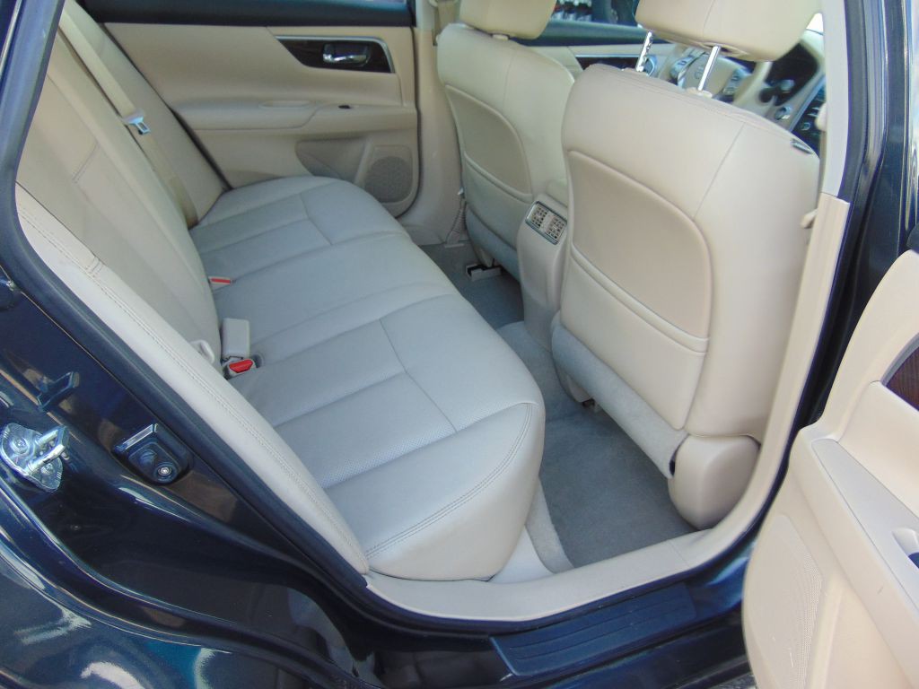 2014 Nissan Altima Image 5