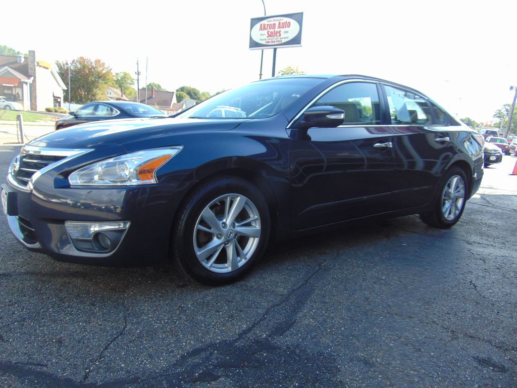 2014 Nissan Altima Image 8