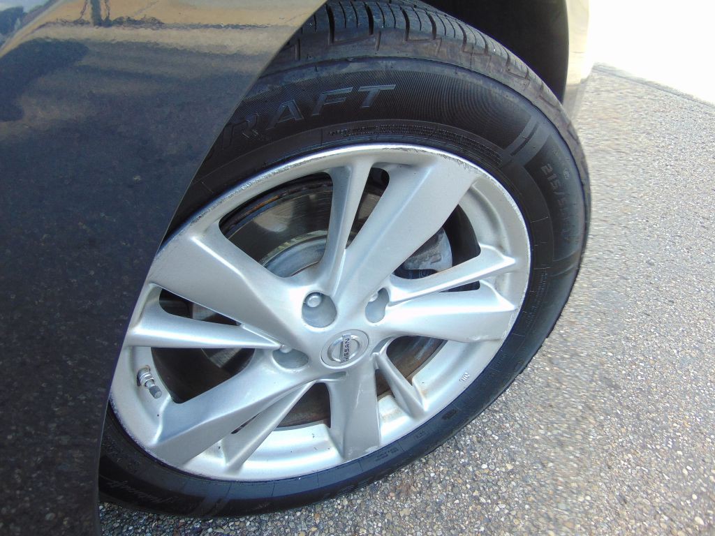 2014 Nissan Altima Image 32