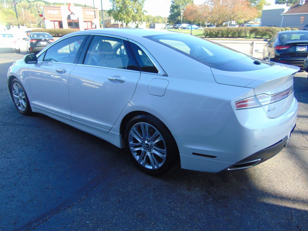 2015 Lincoln MKZ Image 8