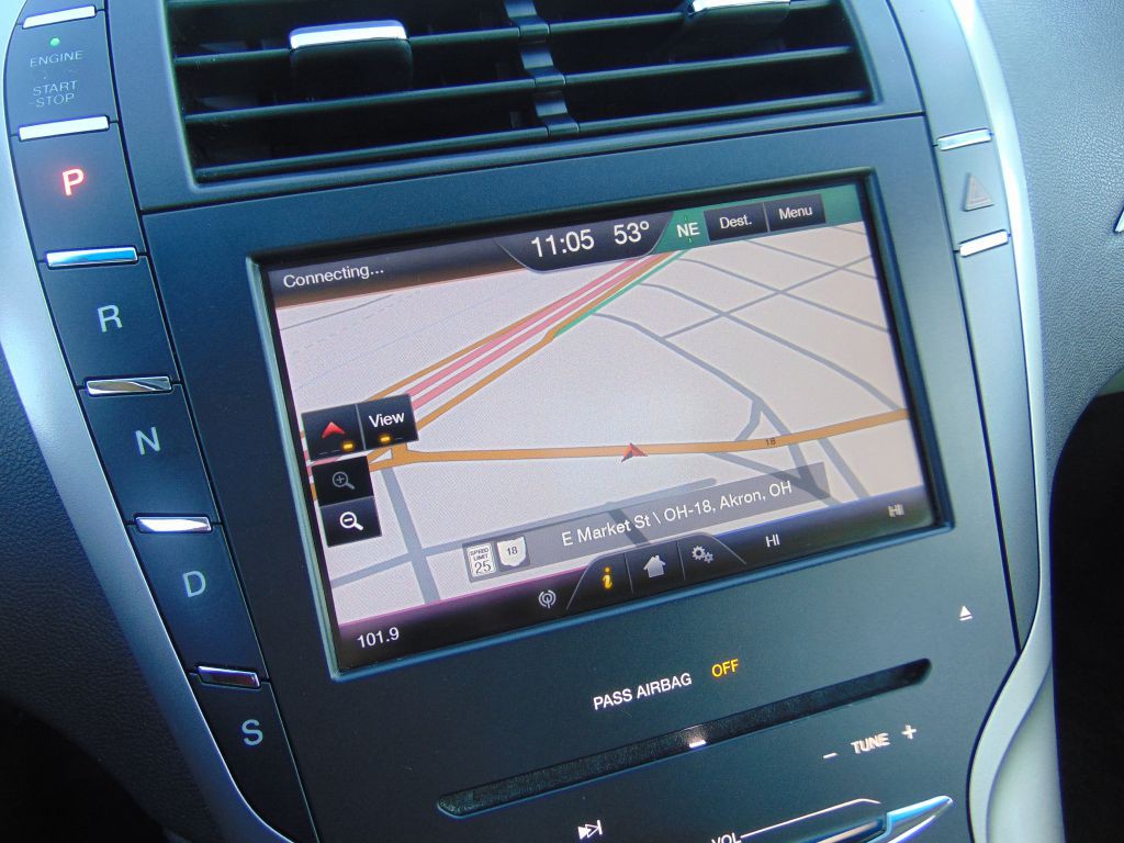 2015 Lincoln MKZ Image 23
