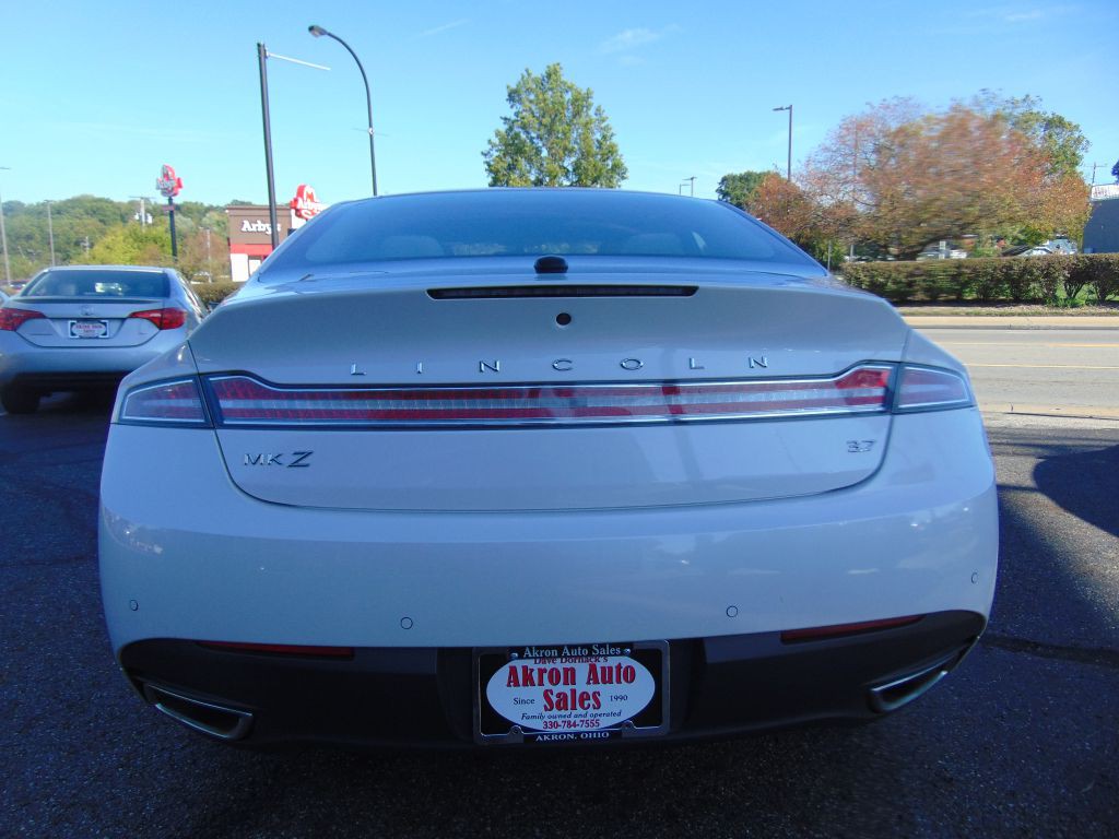 2015 Lincoln MKZ Image 38