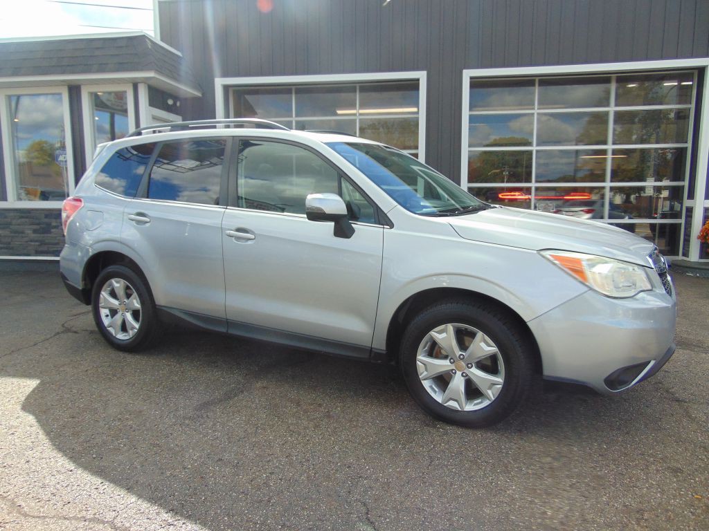 2014 Subaru Forester Image 1