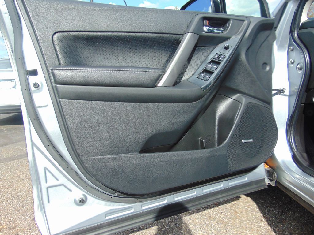 2014 Subaru Forester Image 22