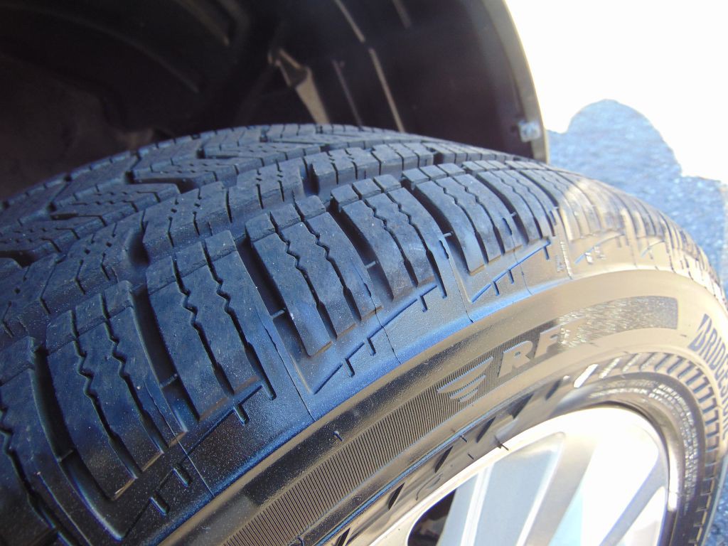 2011 Toyota Sienna Image 27