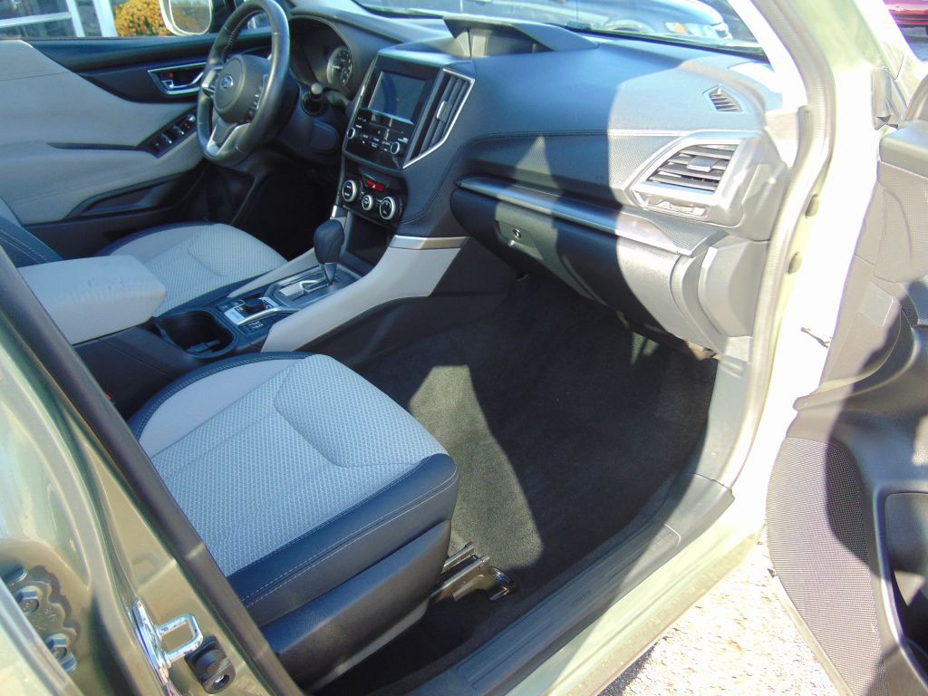 2019 Subaru Forester Image 5