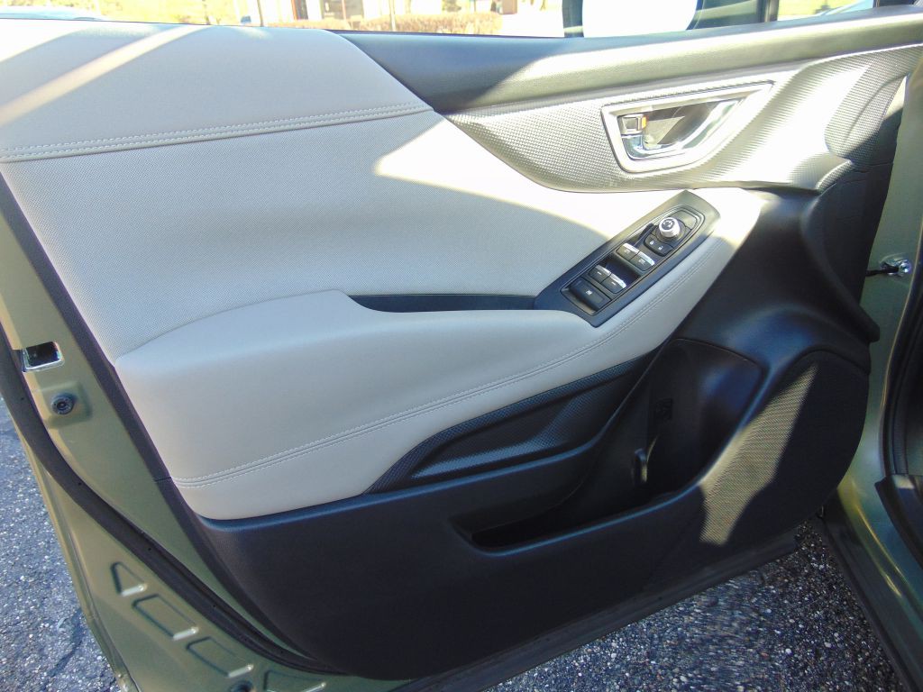 2019 Subaru Forester Image 27