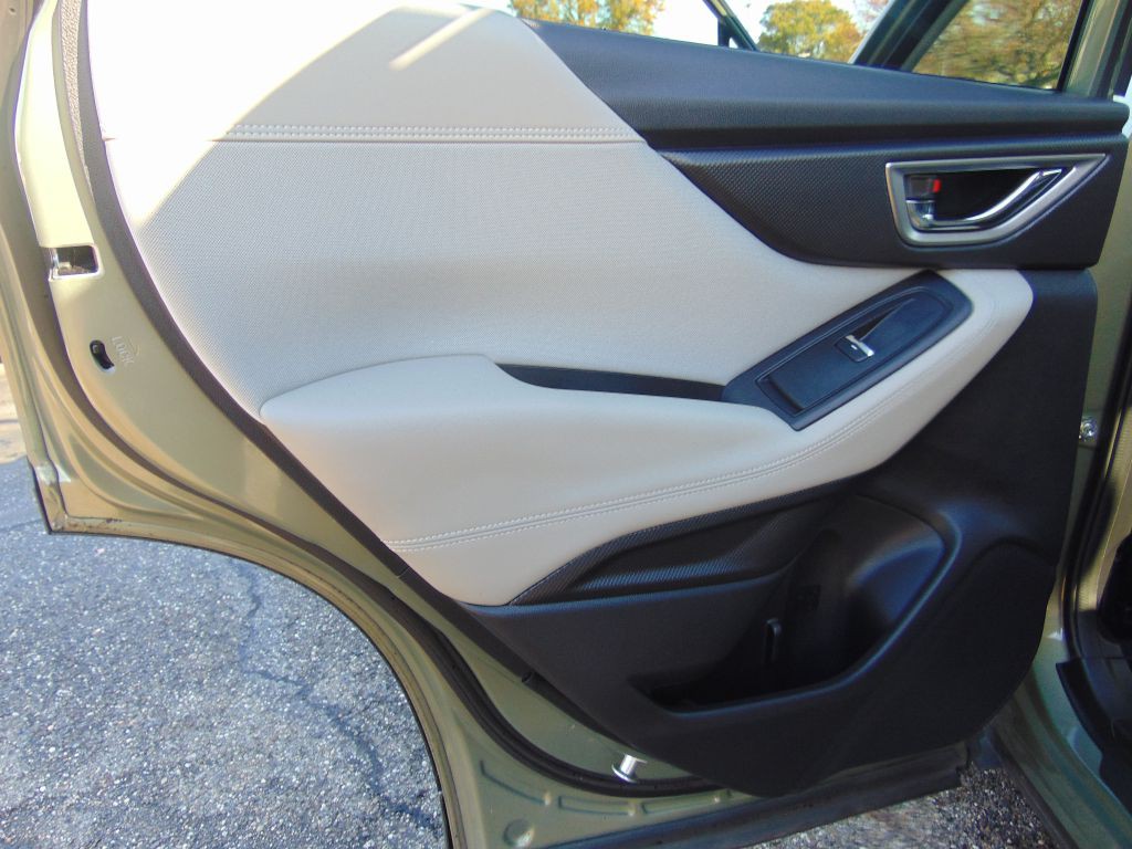 2019 Subaru Forester Image 28